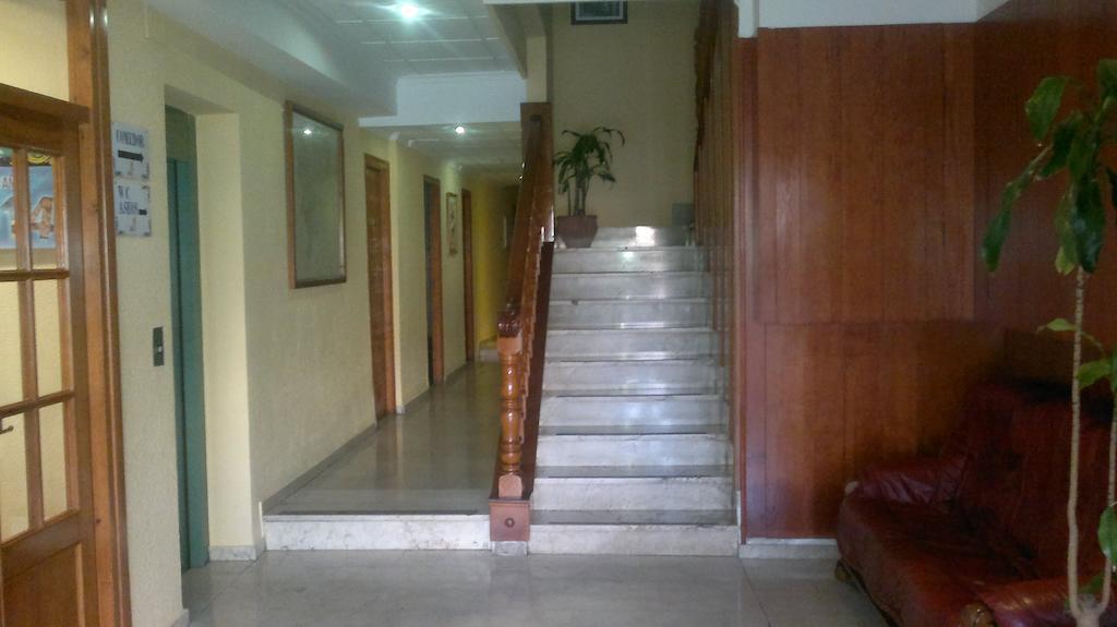 Hotel Йесте Екстериор снимка