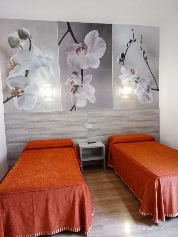 Hotel Йесте Екстериор снимка